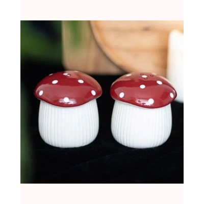 Mushroom Salt and Pepper Shakers