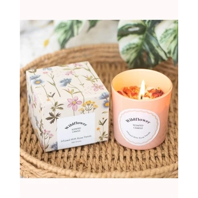Wildflower Candle with Rose Petals Wildflower Candle with Rose Petals