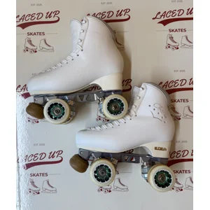 Second Hand Size 245 (UK Size 4) Skates, White
