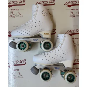 Second Hand Size 240 (UK Size 3) Skates, White