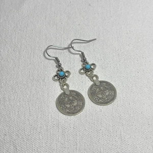 Single Clover Earrings