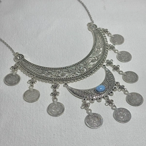 Double Layered Necklace with Colour