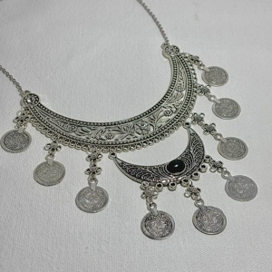 Double Layered Necklace with Colour