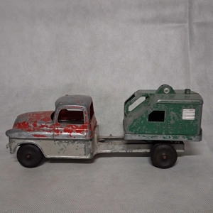 1950's GMC Hubley Kiddie Toy Diesel Shovel Crane Truck Die..