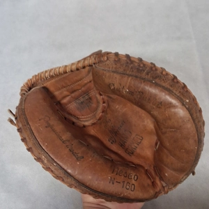 Vintage Nesco N-160 Leather Baseball Catchers Glove Mitt R..