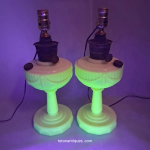 Aladdin Alacite Lincoln Drape Electrified Table Lamps 2 Mo..