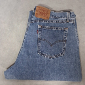 1990's Levi's 560 Loose Fit Blue Jeans 36M 36x32 Light Was..