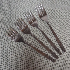 Imperial International Young Rose Salad Forks 4 Stainless Steel 6 1/2