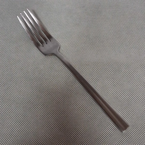 Oneida Reverso Salad Fork Stainless Steel 7 1/8
