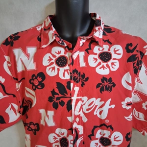 Wes and Willy Nebraska Cornhuskers Hawaiian Shirt Men's XXL Red White Black