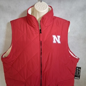 Colosseum Nebraska Cornhuskers Puffer Vest Women's XL Red Reversible New - Tears