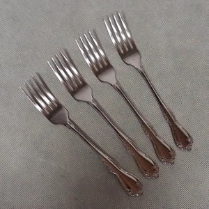 Oneida Deluxe Wm A Rogers Mansfield Dinner Forks 4 Stainless Steel 7 1/4