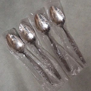 Stylecraft SYF2 Rose Oval Soup Spoons 4 New in Package Stainless Steel 7 3/8