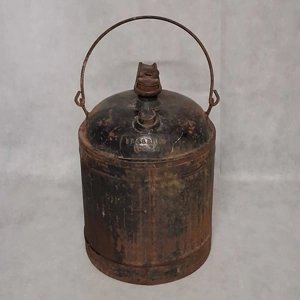 C B & Q Railroad Oil Kerosene Can 3 Gallon Chicago Burlington & Quincy Johnson