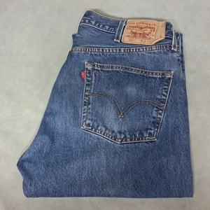 Y2K Levi's 501 Blue Jeans Men's 38x32 Dark Wash Straight Leg Button Fly