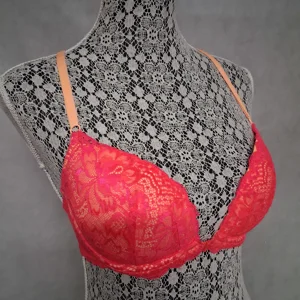 PINK Victoria's Secret Date Racerback Bra 32DD Pink Front Close Floral Lace