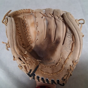 1960's Wilson Matty Alou Baseball Glove Right Hand Throw Model A2601