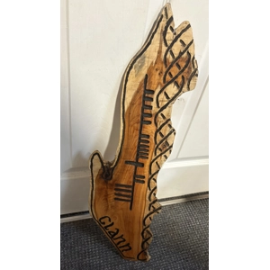 Yew Inscribed “Clann” Wall Art- ‘Family on Yew’