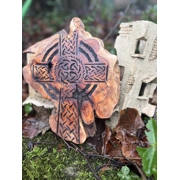 Celtic Cross Yew Cookie Slice