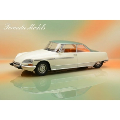 Citroen DS 21 Le Leman Ivory and Green Norev 1/18 In (Stock 27th FEB)