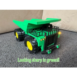 ESP32 powered Dump Truck