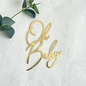 GOLD OH BABY CAKE CHARM