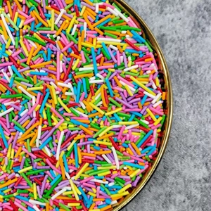 MULTI-COLOURED SUGAR STRANDS