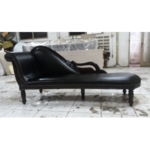 High-Quality Leather Sofa - Crafted in Bali