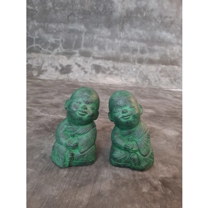 Handpainted Sitting Buddha Figures - Closed Eyes (Set of 2)
