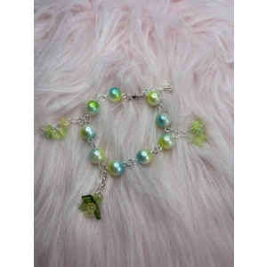 Bead Bracelet -White and Green