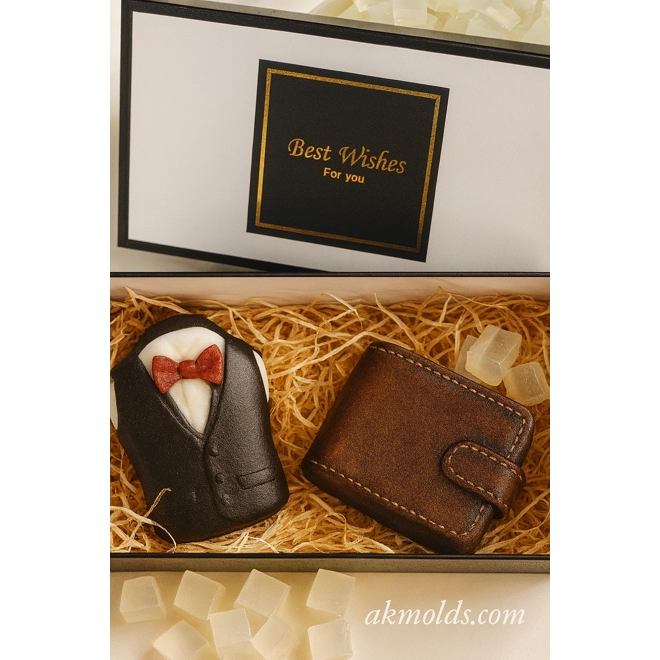 Additional Image for Vintage Leather Pouch – Silicone Mold with Stitch Detail