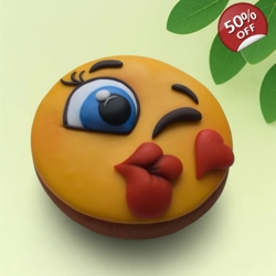 Silicone Mold – Emoji (Kissing Face)