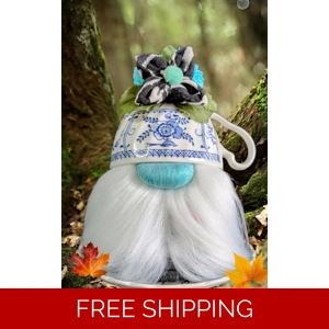 Darjeeling Teacup Gonk