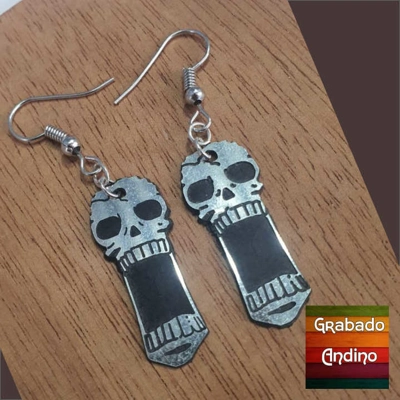 aretes calaveras gritando aretes calaveras gritando