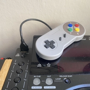 Nintendo DJ USB 3.0 Flash drive