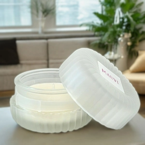 Scented Candle in Frosted Macaron Jar