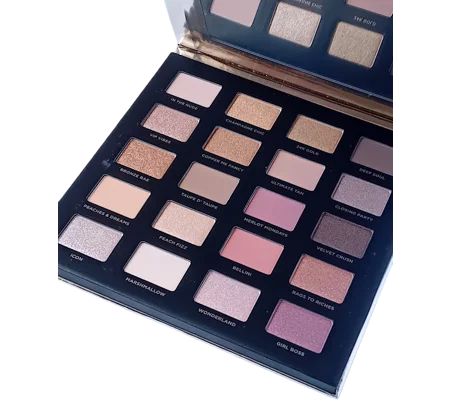 Iconic London Day to Slay Eyeshadow Palette