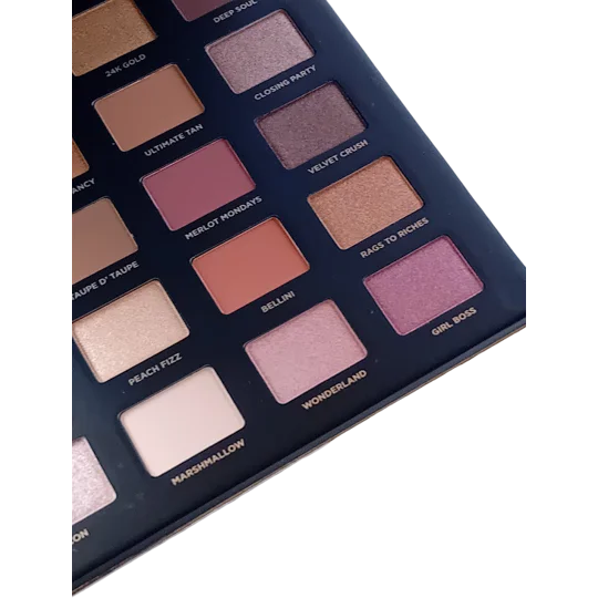 Iconic London Day to Slay Eyeshadow Palette