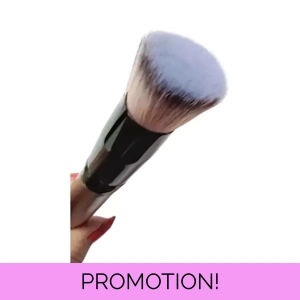 Flat Top Foundation Brush