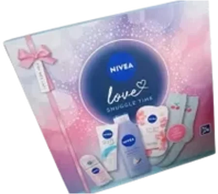 NIVEA Snuggle Up With Love Pampering Gift Set
