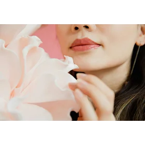 Lip Gloss & Colour