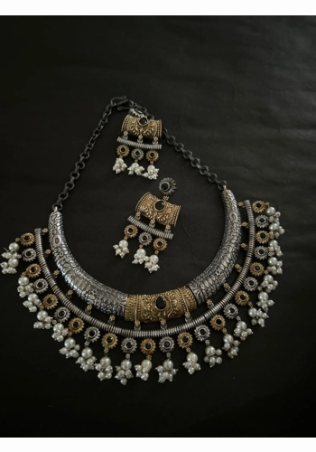 Noor-E-Kohl Necklace Set