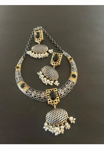 Midnight Necklace Set