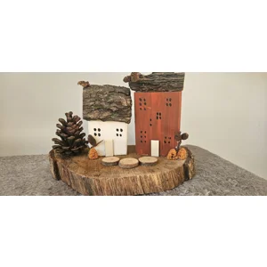 Rustic roof cottages, hand made from reclaimed wood