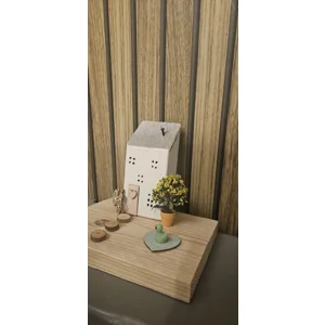 Hand made wooden Cycle Cottage