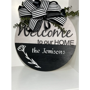 14 Inch Round Personalized Welcome Sign