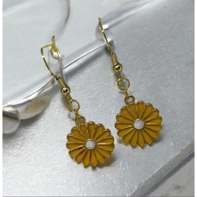 Yellow Daisy Earrings