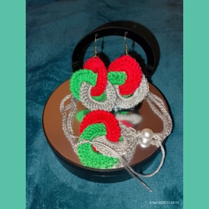 3 ring earrings & necklace