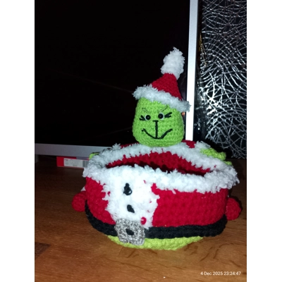 Festive Crochet Grinch Candy Bowl – Handmade Christmas Tre..