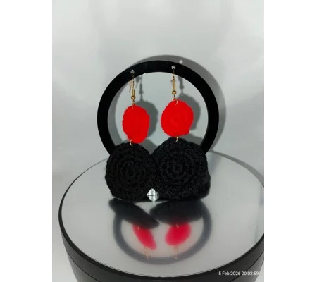 Circle earrings